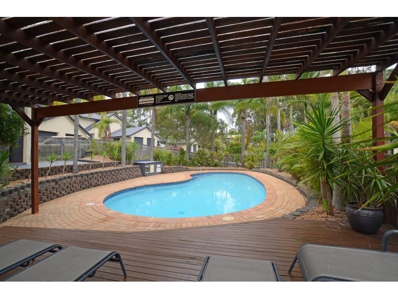 8/15 Killarney Avenue, Robina QLD 4226