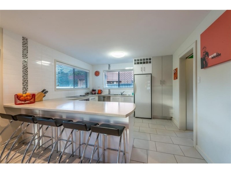 28 Dandar Drive, Southport QLD 4215