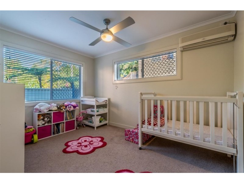 28 Dandar Drive, Southport QLD 4215