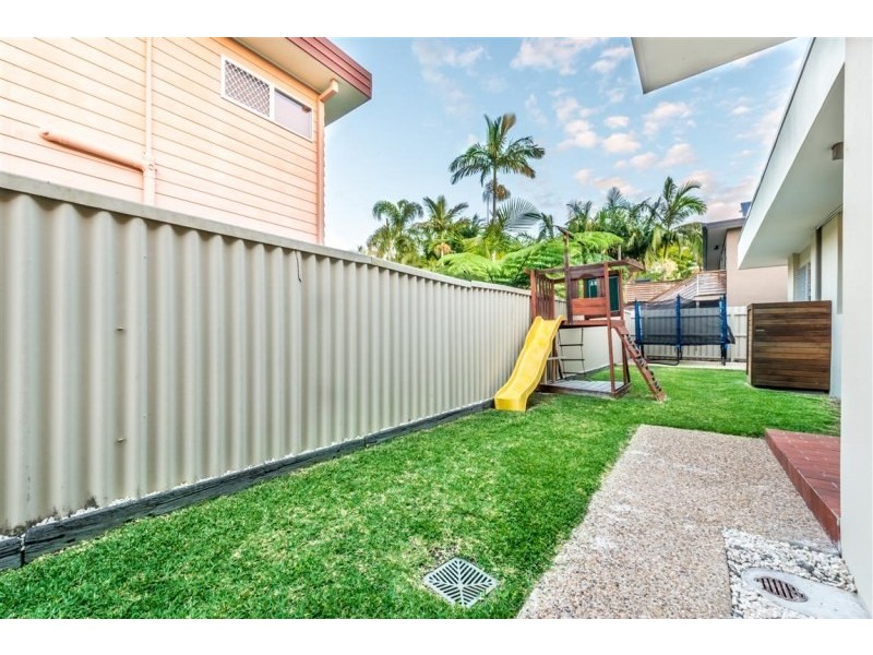 28 Dandar Drive, Southport QLD 4215