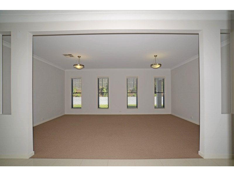 37 Skywatch Circuit, Reedy Creek QLD 4227