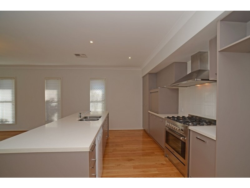 37 Skywatch Circuit, Reedy Creek QLD 4227