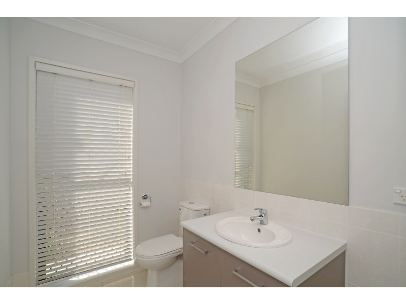 37 Skywatch Circuit, Reedy Creek QLD 4227