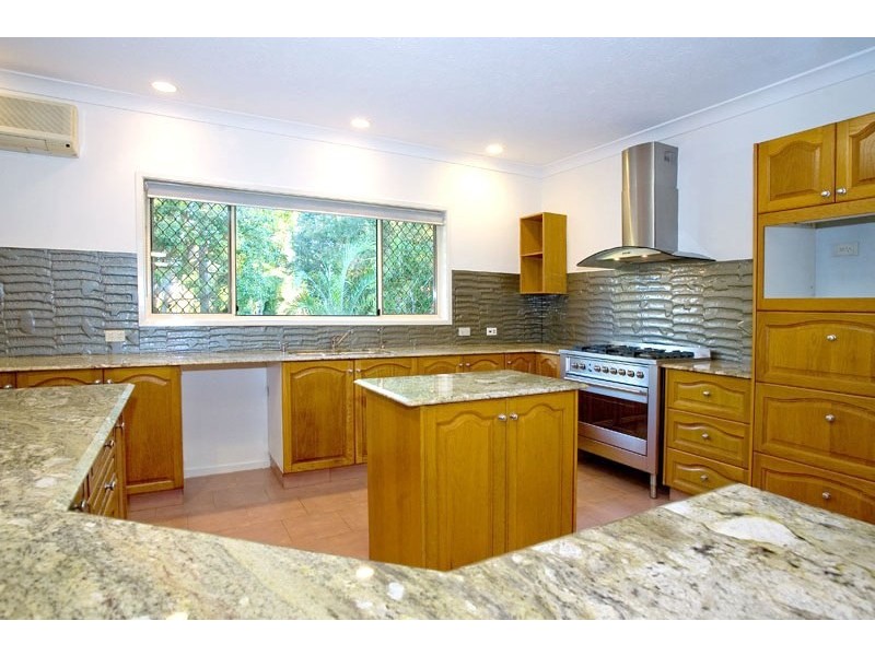 46 Larch Street, Tallebudgera Valley QLD 4228