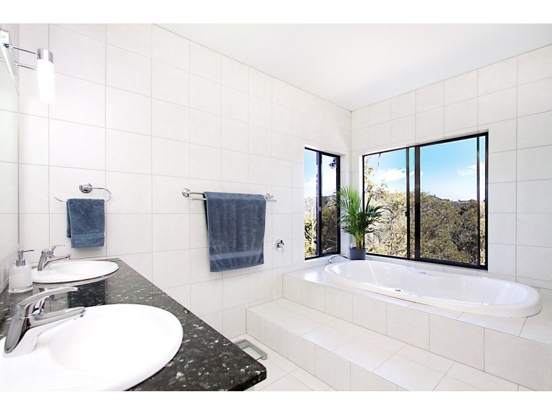 68 The Pinnacle, Worongary QLD 4213