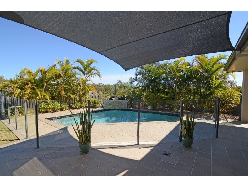 4 Grampian Circuit, Reedy Creek QLD 4227