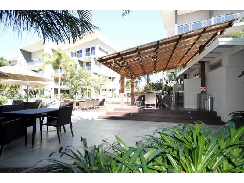 1215/2 Activa Way, Hope Island QLD 4212