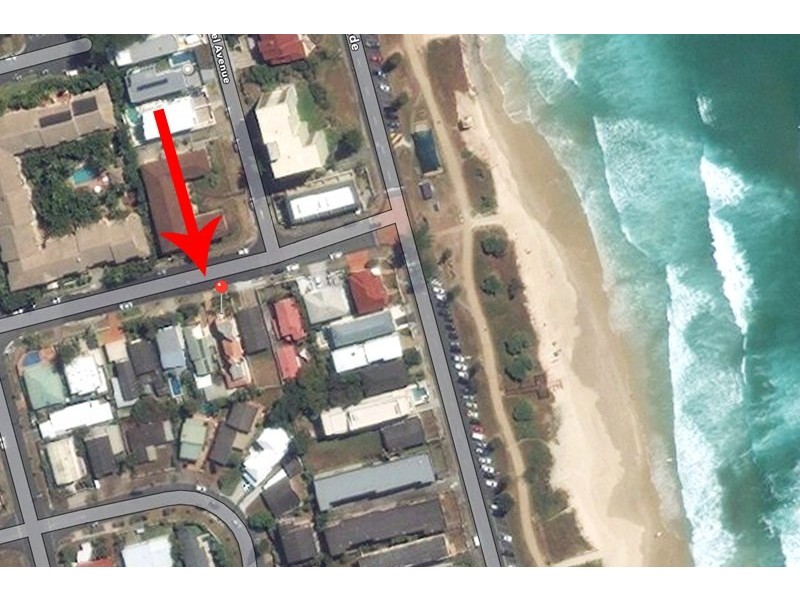 2/8 Santa Monica Road, Miami QLD 4220