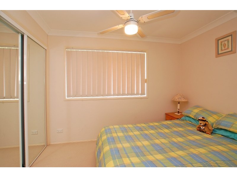 2/8 Santa Monica Road, Miami QLD 4220