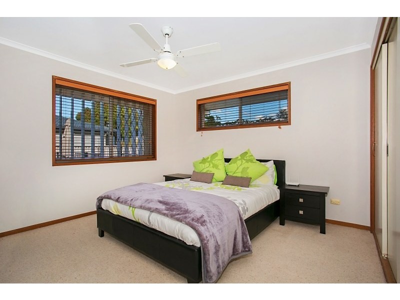 20 Dabchick Drive, Burleigh Waters QLD 4220