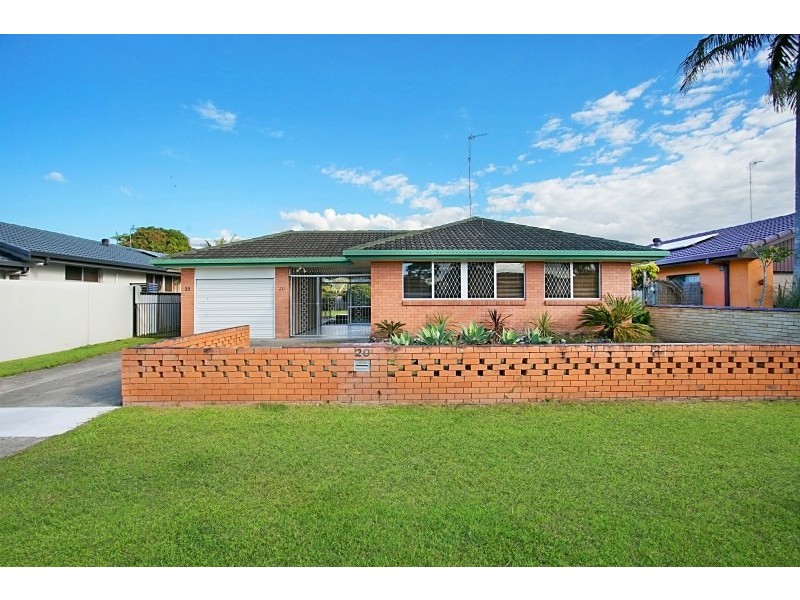 20 Dabchick Drive, Burleigh Waters QLD 4220