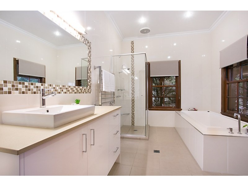 114 Brocks Road, Currumbin Valley QLD 4223