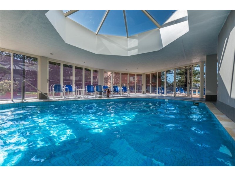 8/30 The Esplanade, Burleigh Heads QLD 4220