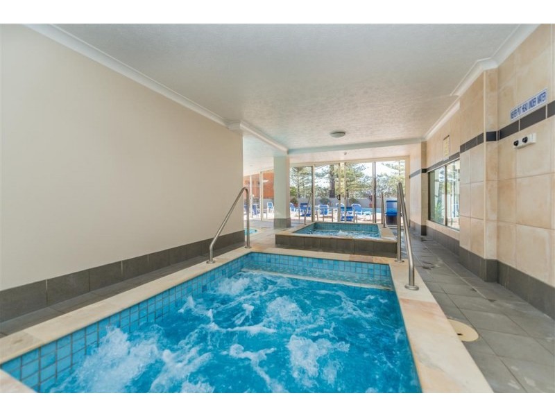 8/30 The Esplanade, Burleigh Heads QLD 4220