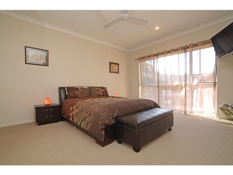 14 Skyburnett Street, Reedy Creek QLD 4227