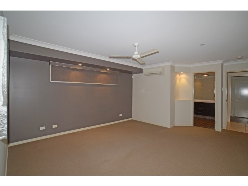 67 Observatory Drive, Reedy Creek QLD 4227