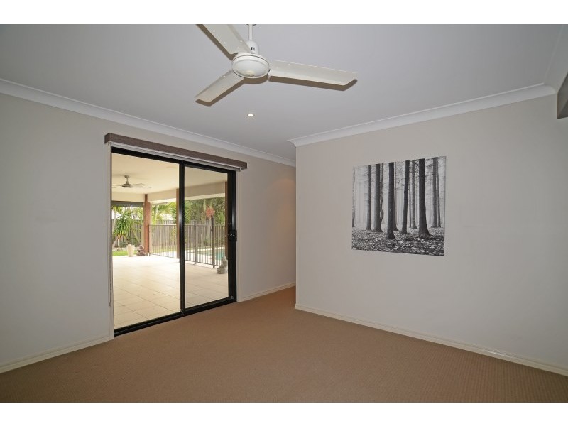 67 Observatory Drive, Reedy Creek QLD 4227