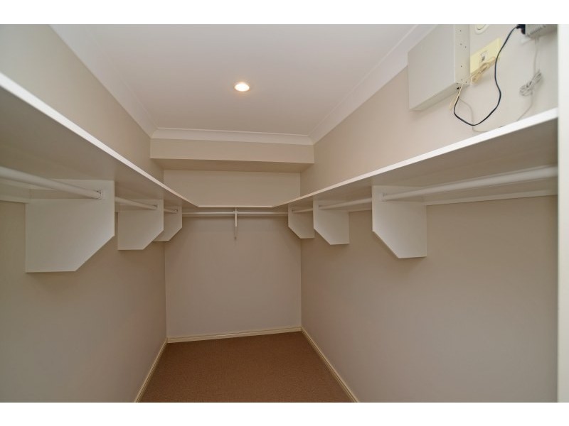67 Observatory Drive, Reedy Creek QLD 4227