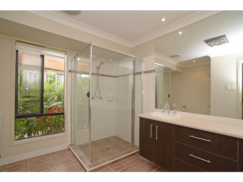 67 Observatory Drive, Reedy Creek QLD 4227