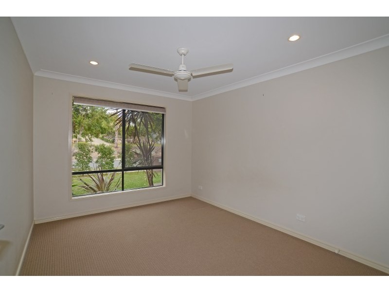 67 Observatory Drive, Reedy Creek QLD 4227