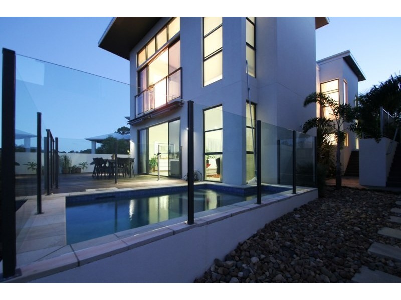 1/22 Andromeda Parade, Robina QLD 4226