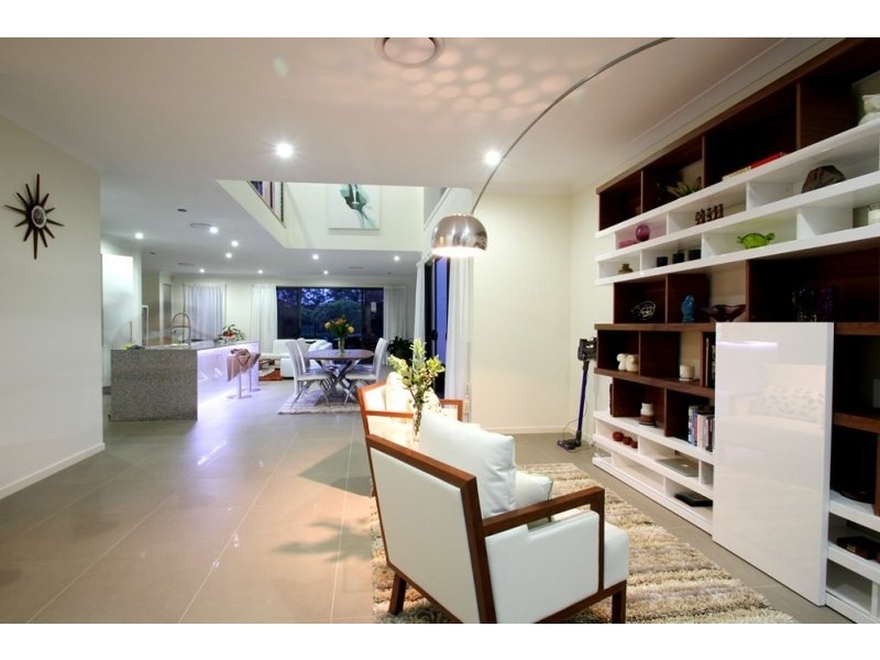 1/22 Andromeda Parade, Robina QLD 4226