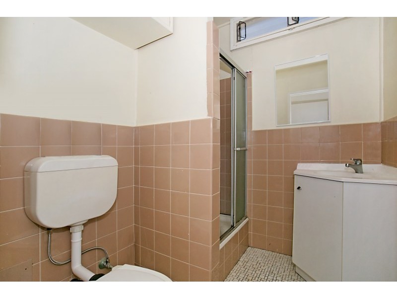 6/272 Marine Parade, Labrador QLD 4215