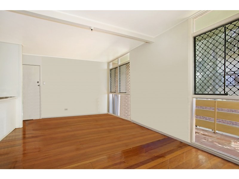 6/272 Marine Parade, Labrador QLD 4215