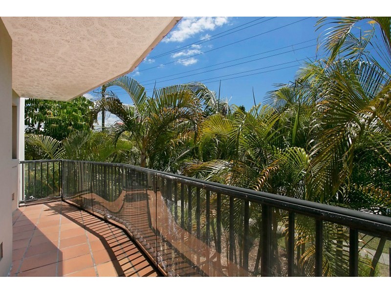 2 Johnston Street, Southport QLD 4215