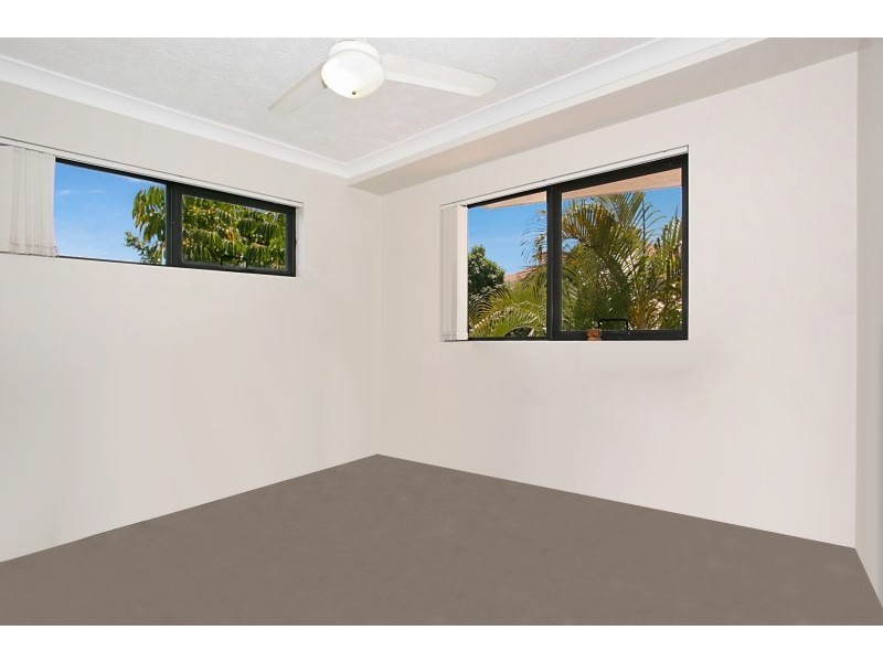 2 Johnston Street, Southport QLD 4215