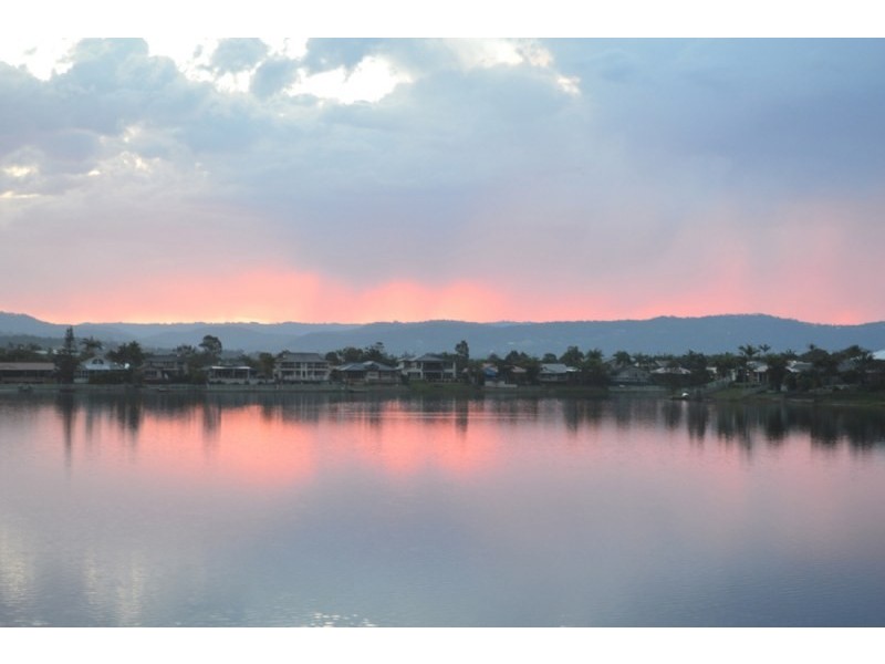 35 Pintail Crescent, Burleigh Waters QLD 4220