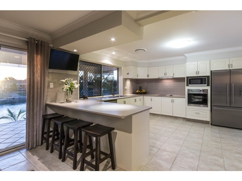 65 Rapallo Avenue, Surfers Paradise QLD 4217