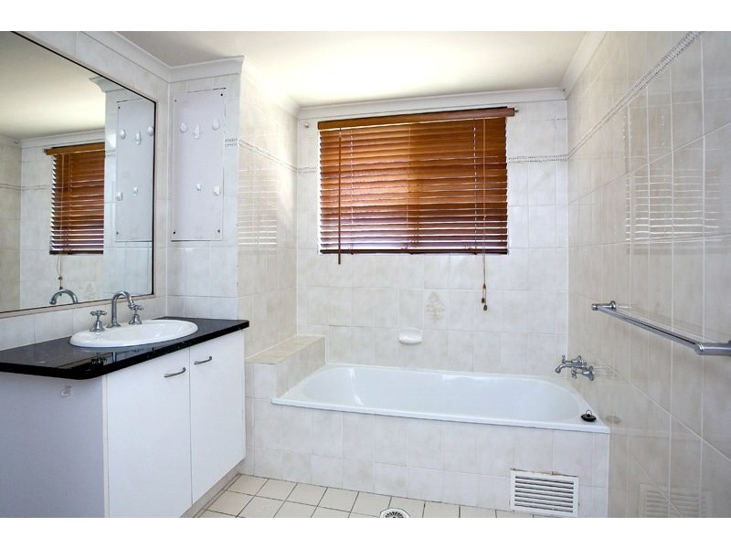 3/7 Twenty Seventh Avenue, Palm Beach QLD 4221