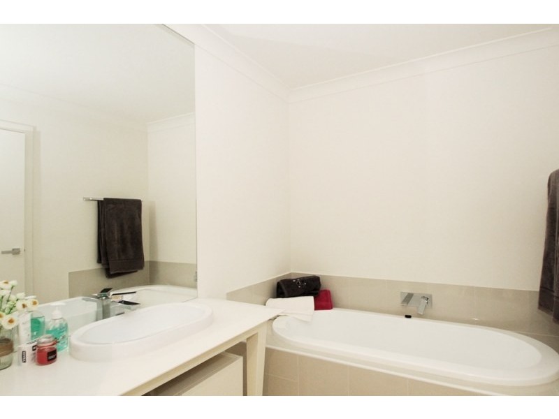 117 North Hill Drive, Robina QLD 4226