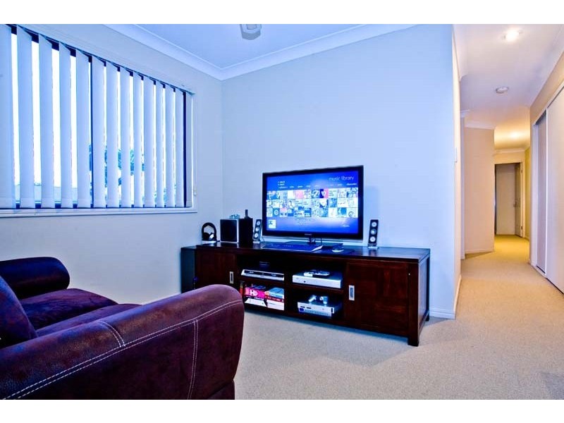 1/90 Nobby Parade, Miami QLD 4220