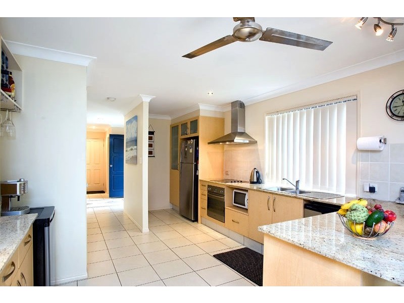 1/90 Nobby Parade, Miami QLD 4220