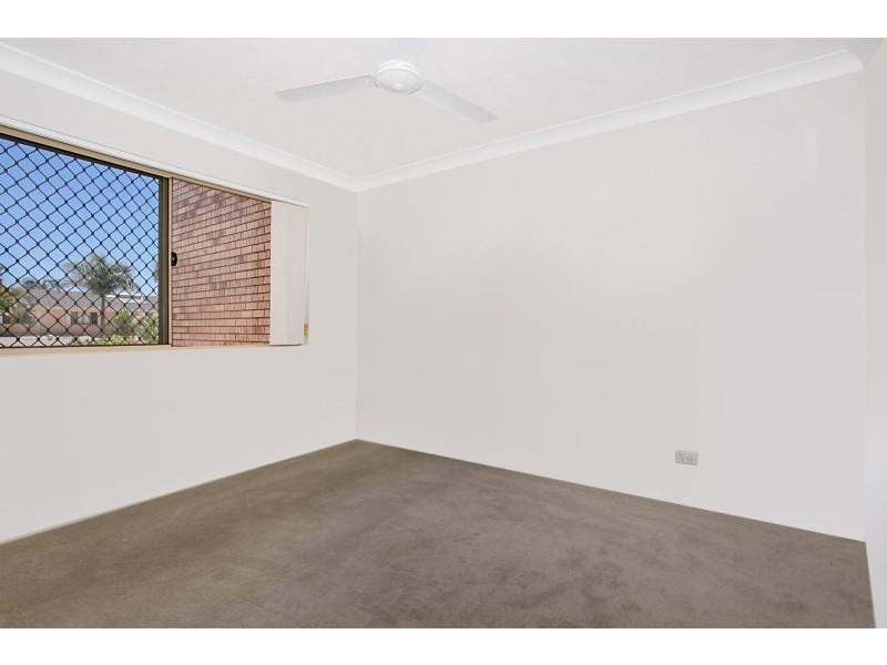 5/13-15 Aquila Court, Mermaid Waters QLD 4218