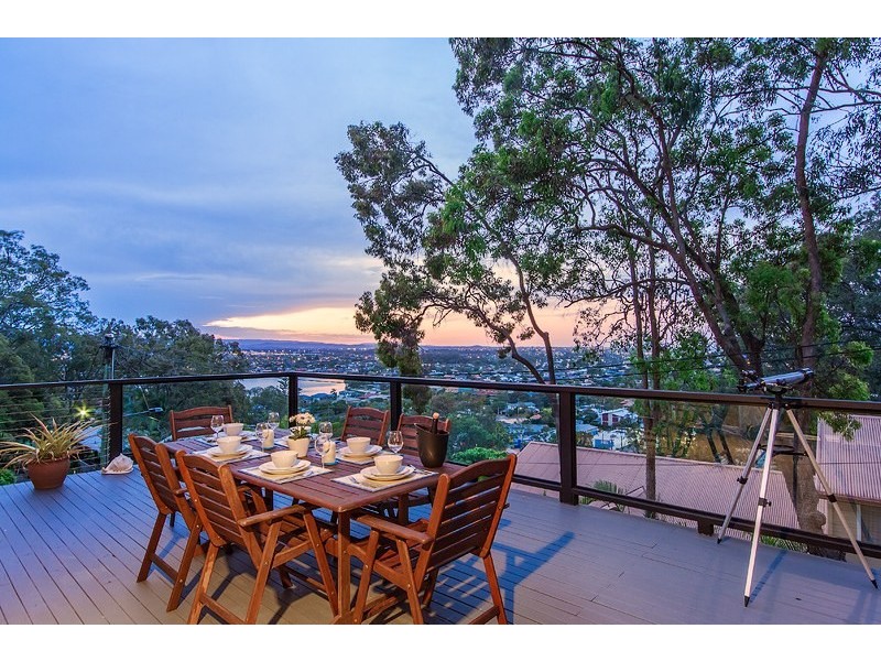 6 View Street, Burleigh Heads QLD 4220