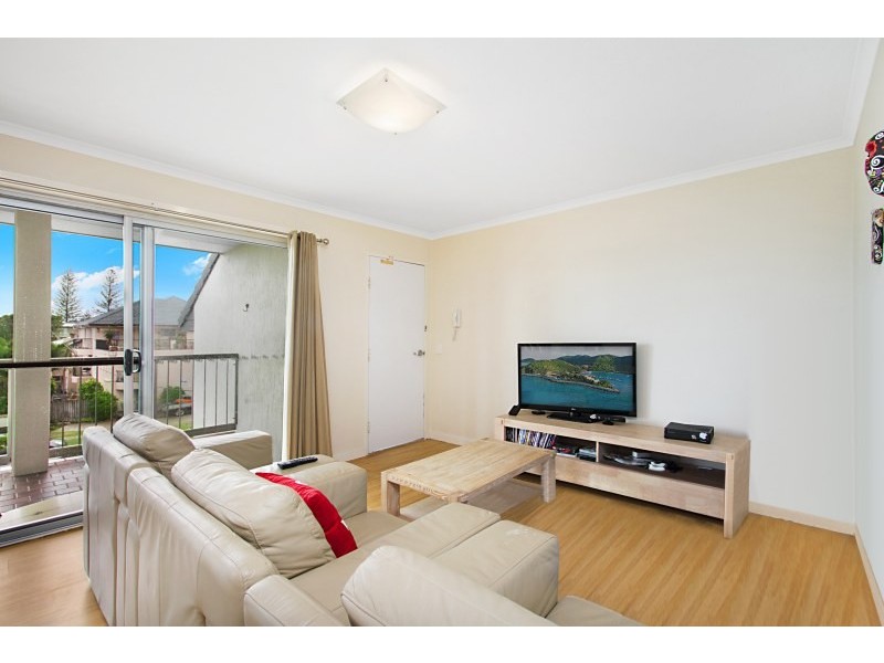 10/112 Petrel Avenue, Mermaid Beach QLD 4218