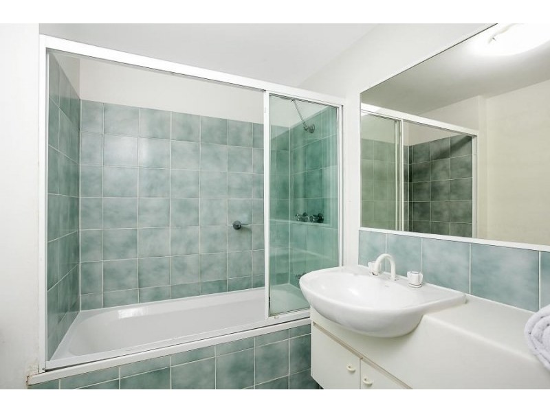 38/10 Alexandra Avenue, Mermaid Beach QLD 4218