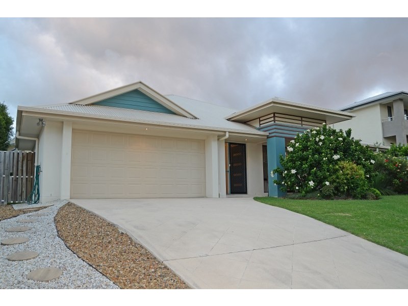 90 Observatory Drive, Reedy Creek QLD 4227