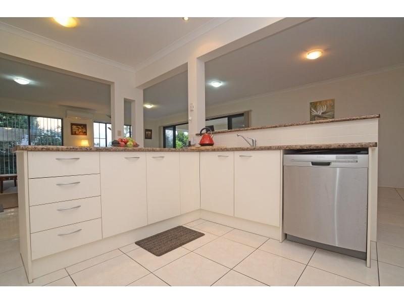 90 Observatory Drive, Reedy Creek QLD 4227