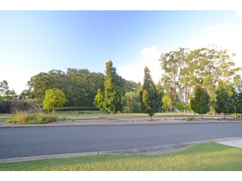 90 Observatory Drive, Reedy Creek QLD 4227