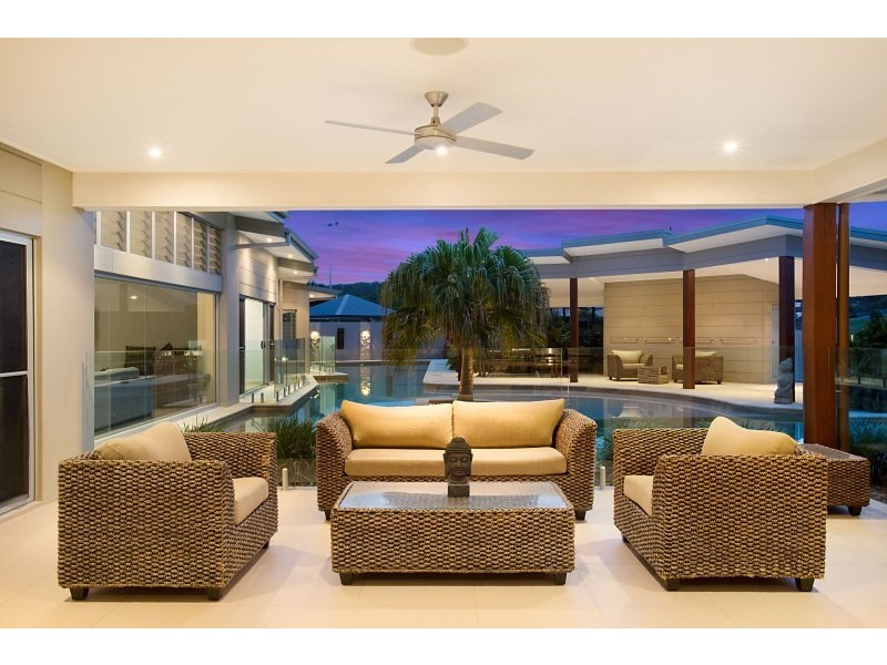 1 Dungogie Drive, Tallebudgera QLD 4228