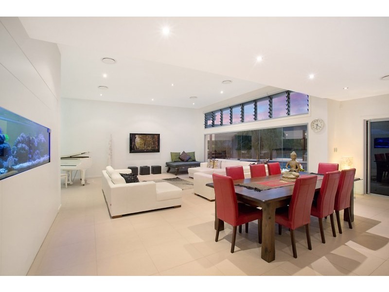 1 Dungogie Drive, Tallebudgera QLD 4228