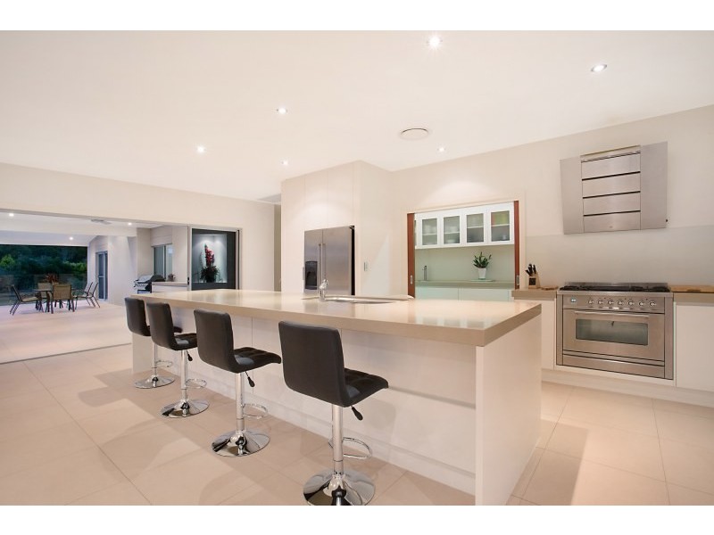 1 Dungogie Drive, Tallebudgera QLD 4228