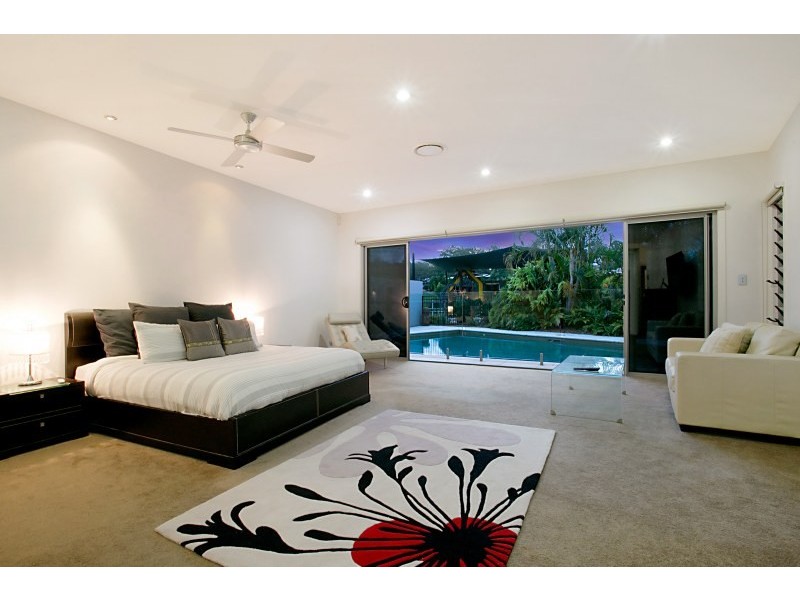 1 Dungogie Drive, Tallebudgera QLD 4228