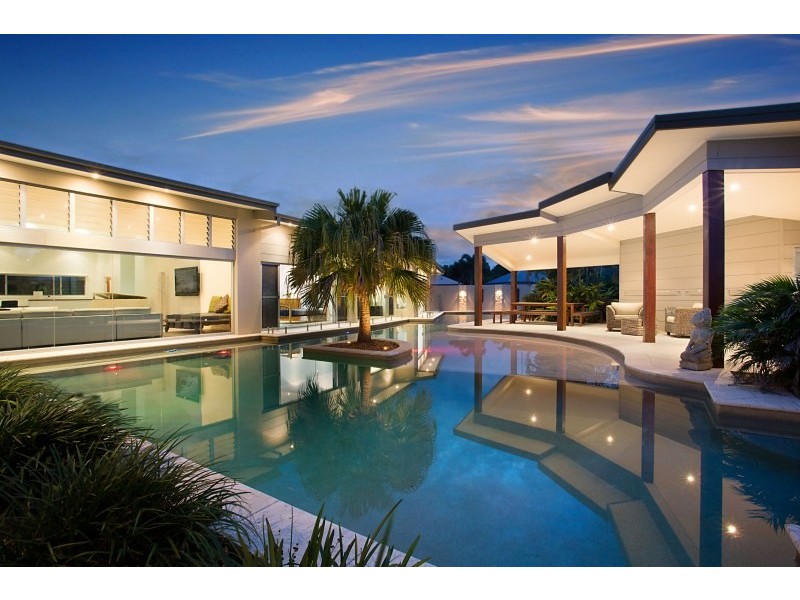 1 Dungogie Drive, Tallebudgera QLD 4228