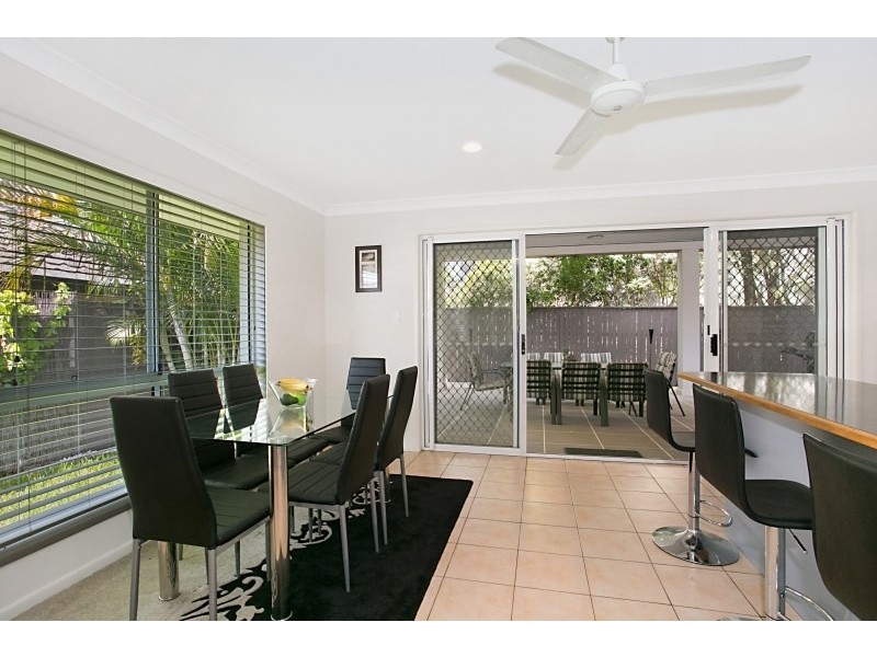 31 Seville Circuit, Burleigh Waters QLD 4220