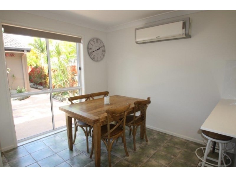 1/106 Nobby Parade, Miami QLD 4220